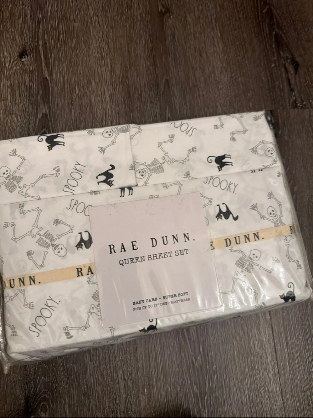 Rae Dunn White Queen Sheet Set with Black Spooky Skeleton & Cat Print